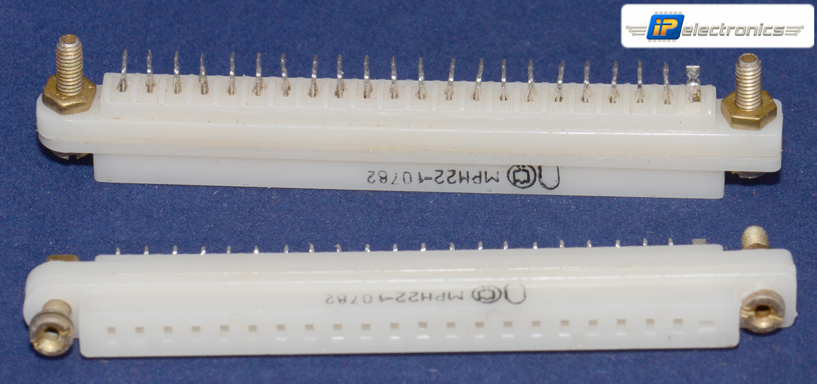 МРН22-1 Розетка пластмассовый корпус, фото